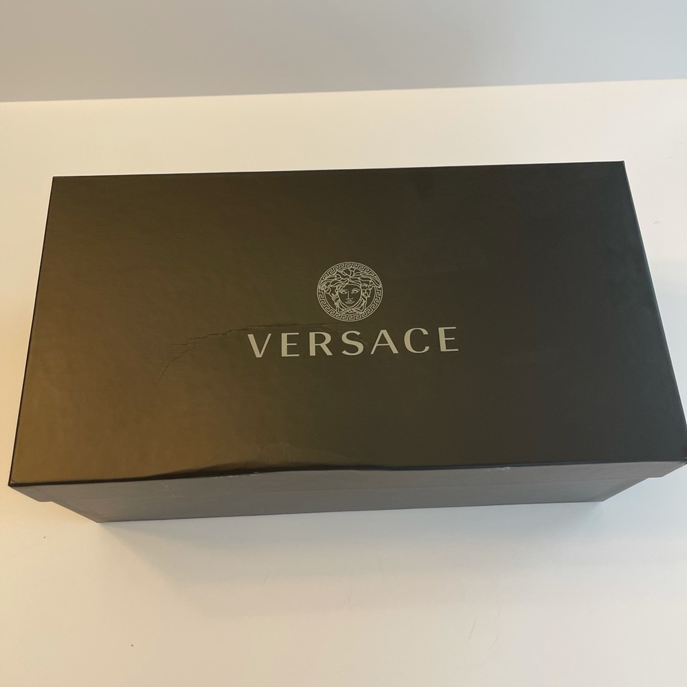 BRAND NEW NEVER WORN Versace slides